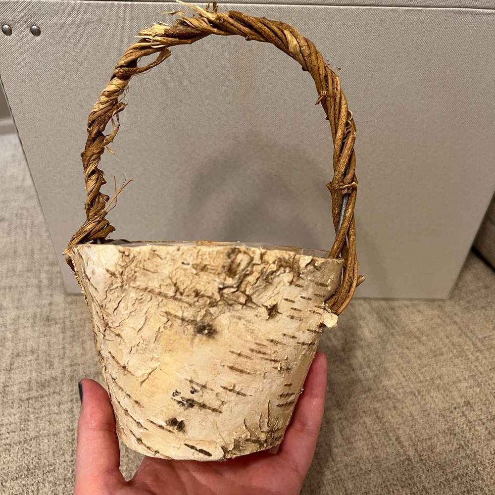 Wood flower basket